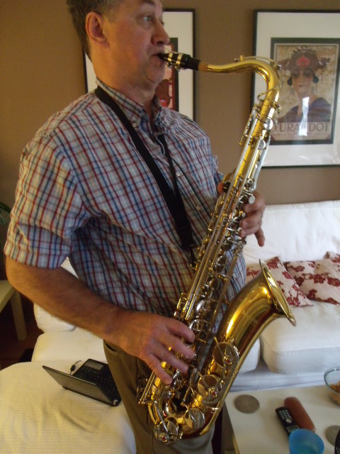 w86s7-dad-sax1.THM_.jpeg